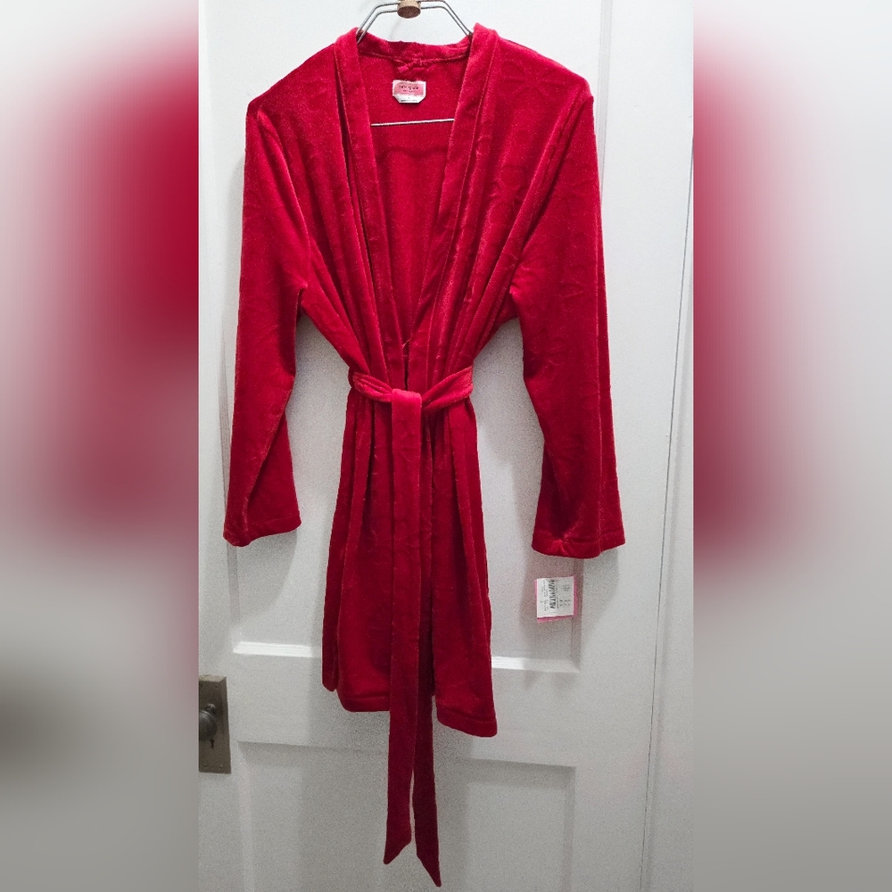 Kate Spade Plush Red Robe - Picture 3 of 6
